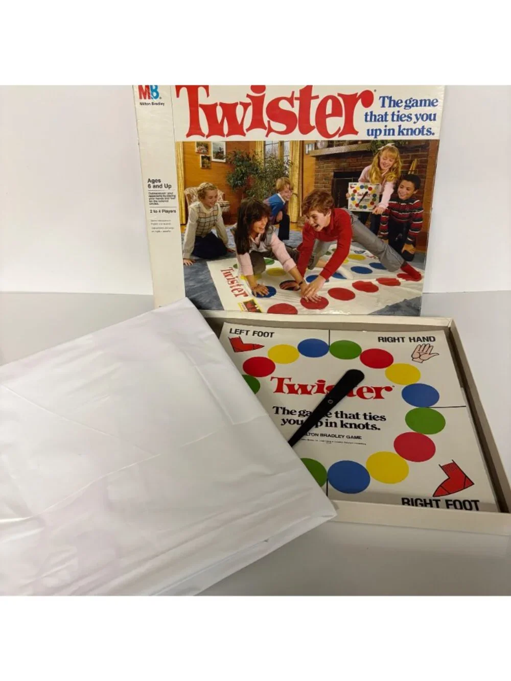 Twister Board Game 1987 MB Milton Bradley Ages 6+ 2-4 Players Classic Family Fun